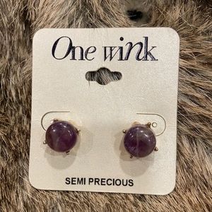 One Wink earrings - gold tone with lavender semi precious stone